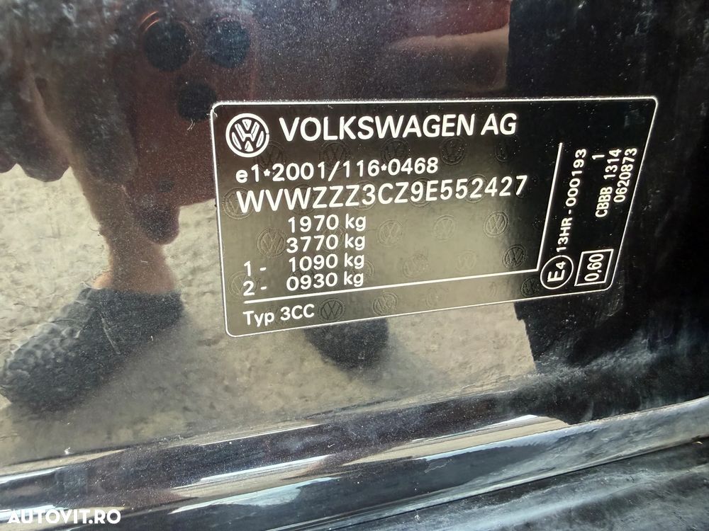 Volkswagen Passat 2.0 TDI DPF R-Line Edition - 21