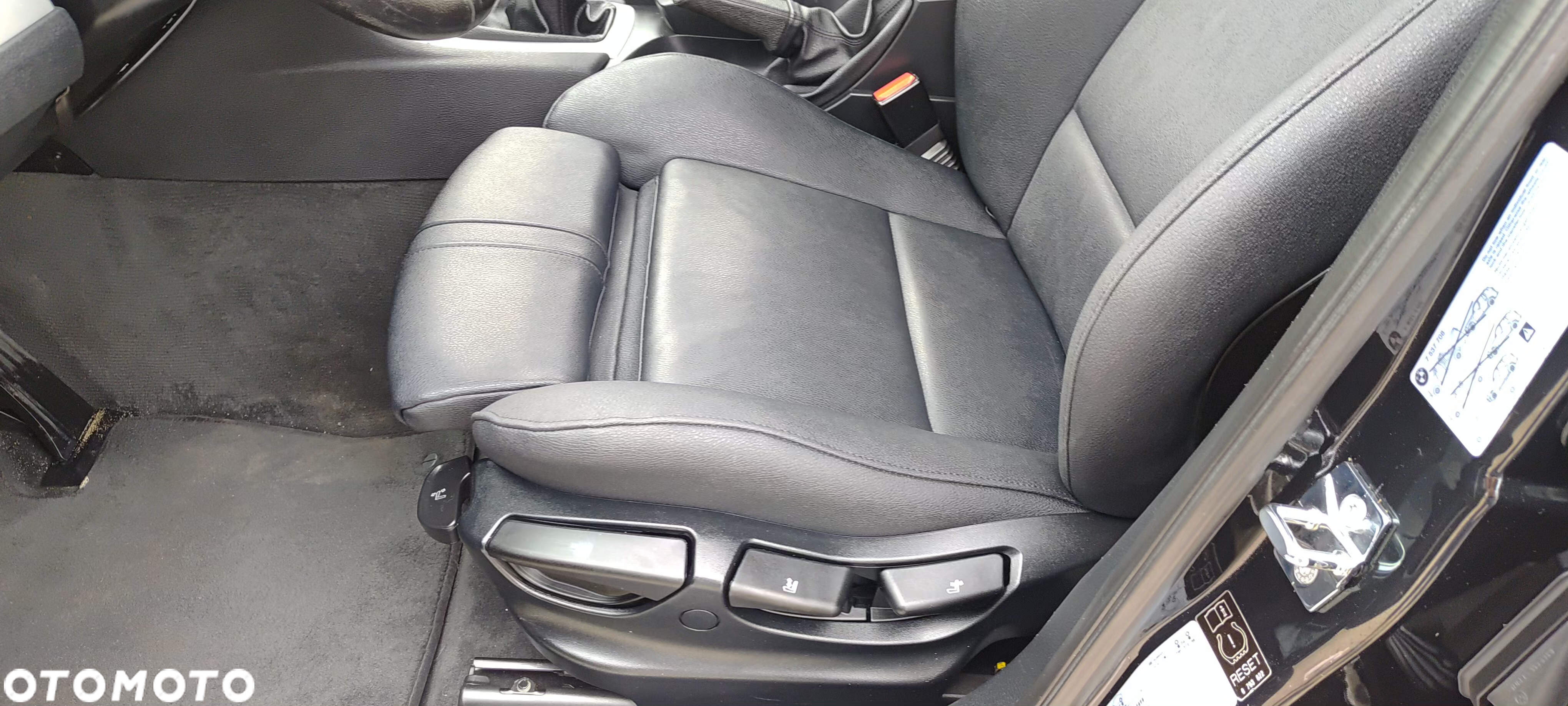 BMW X3 2.0d - 31