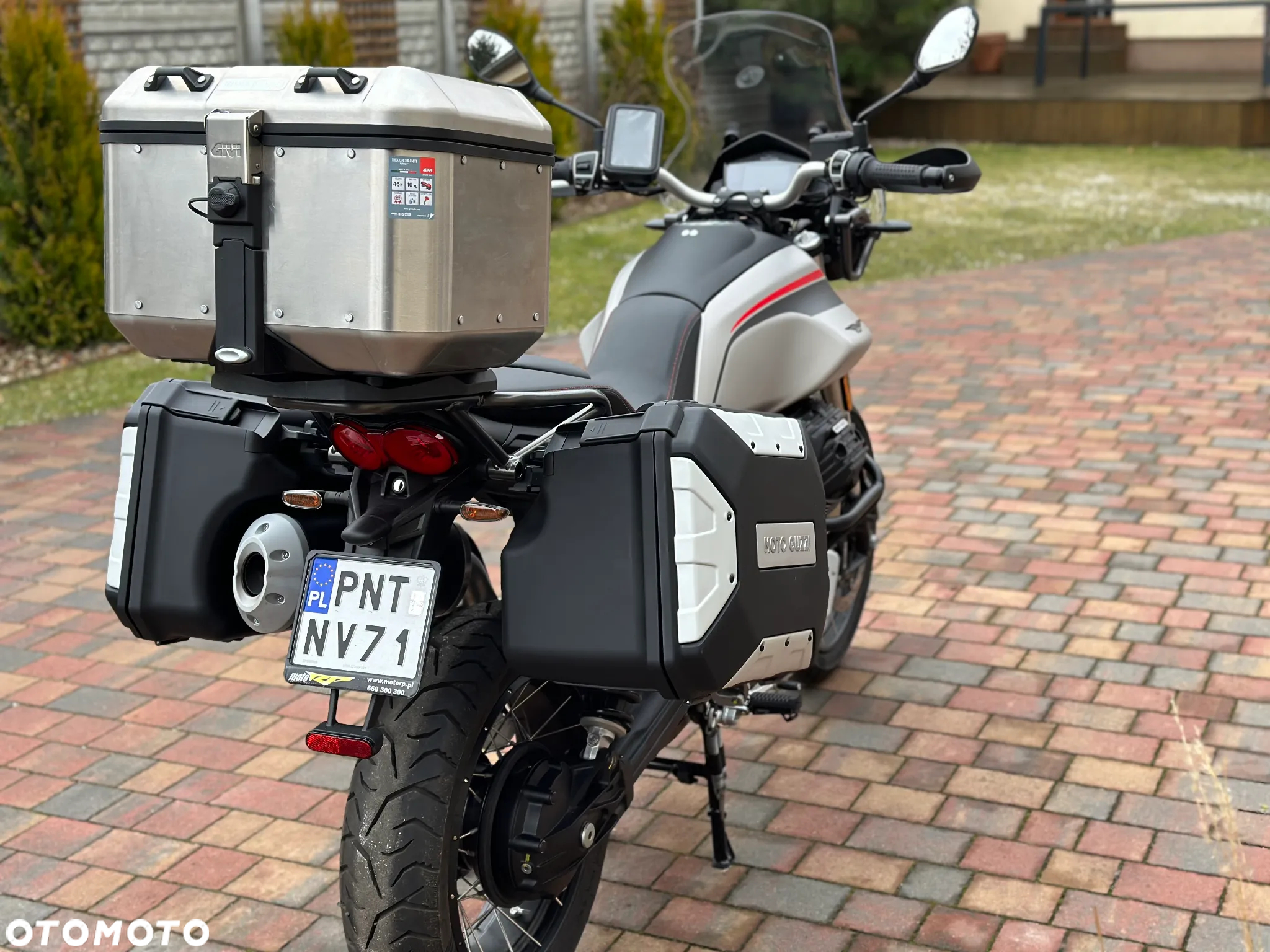 Moto Guzzi V85 - 5