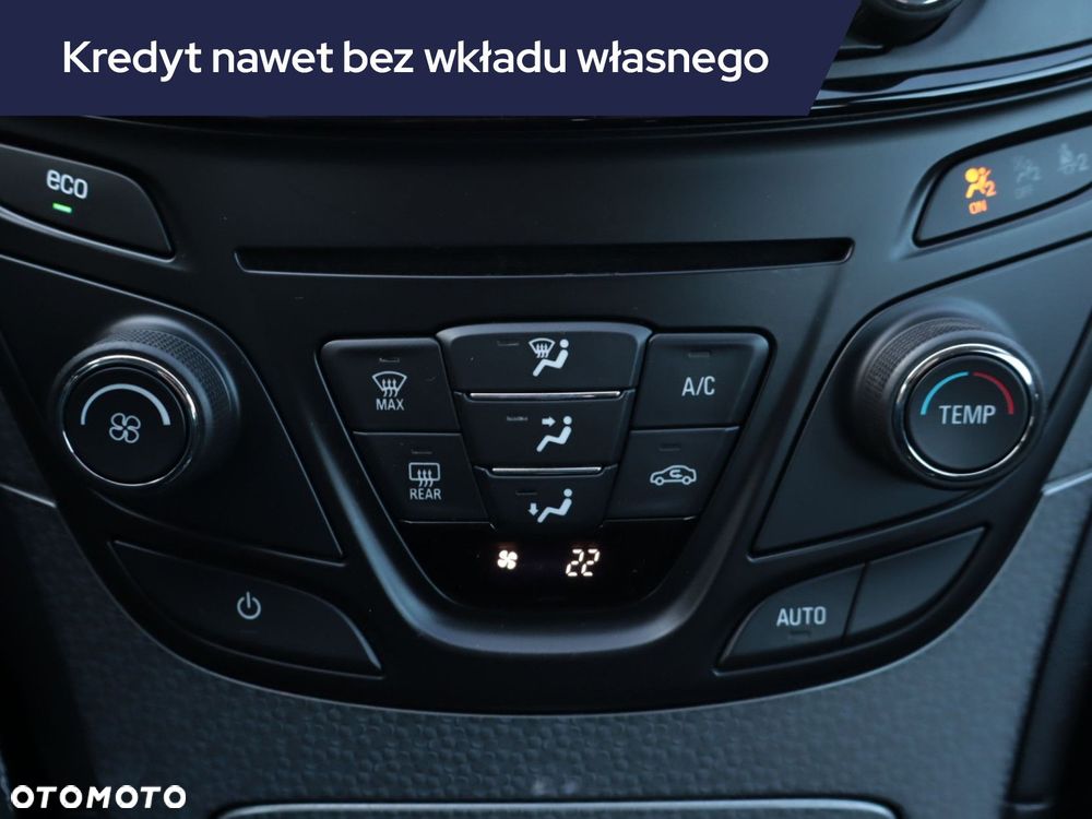 Opel Insignia - 15