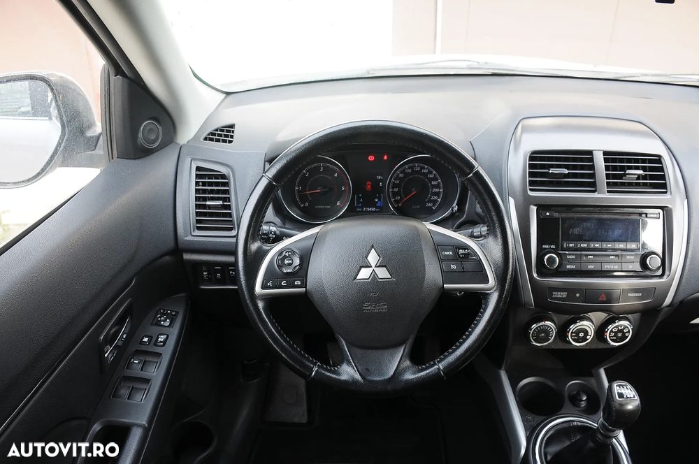 Mitsubishi ASX 1.8 DI-D 2WD Inform - 9