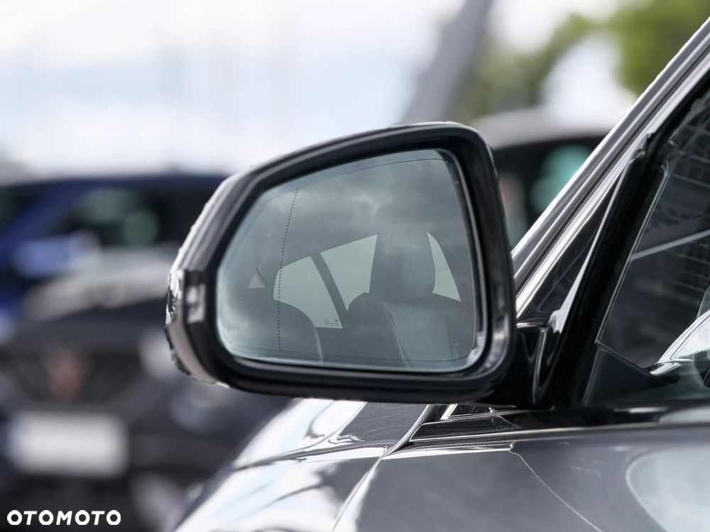 BMW Seria 1 120 - 8