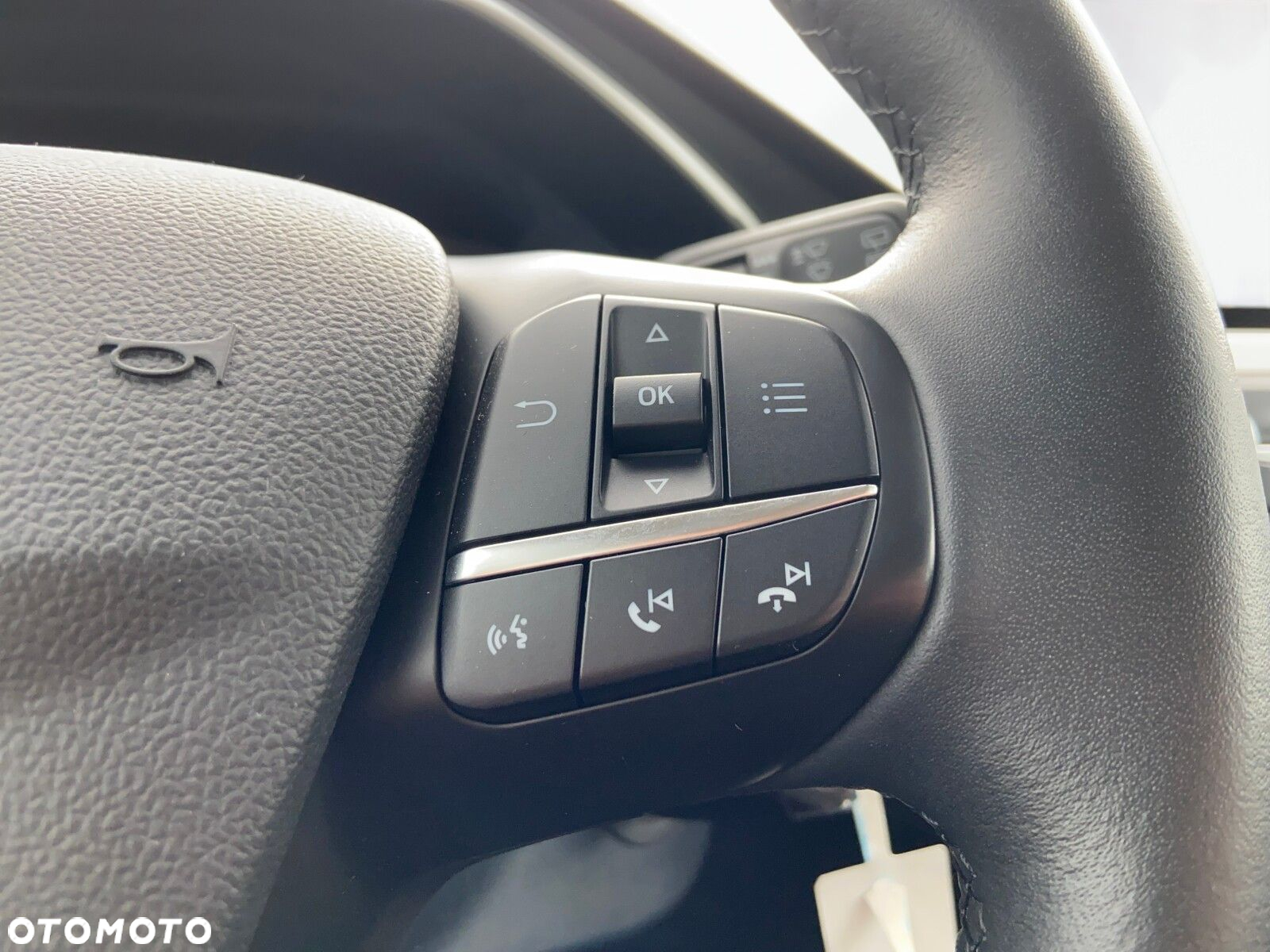 Ford Focus 1.0 EcoBoost Trend - 19
