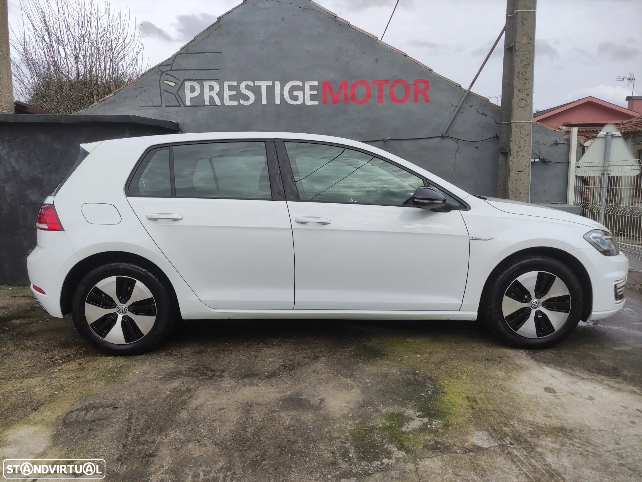 VW e-Golf AC/DC - 5