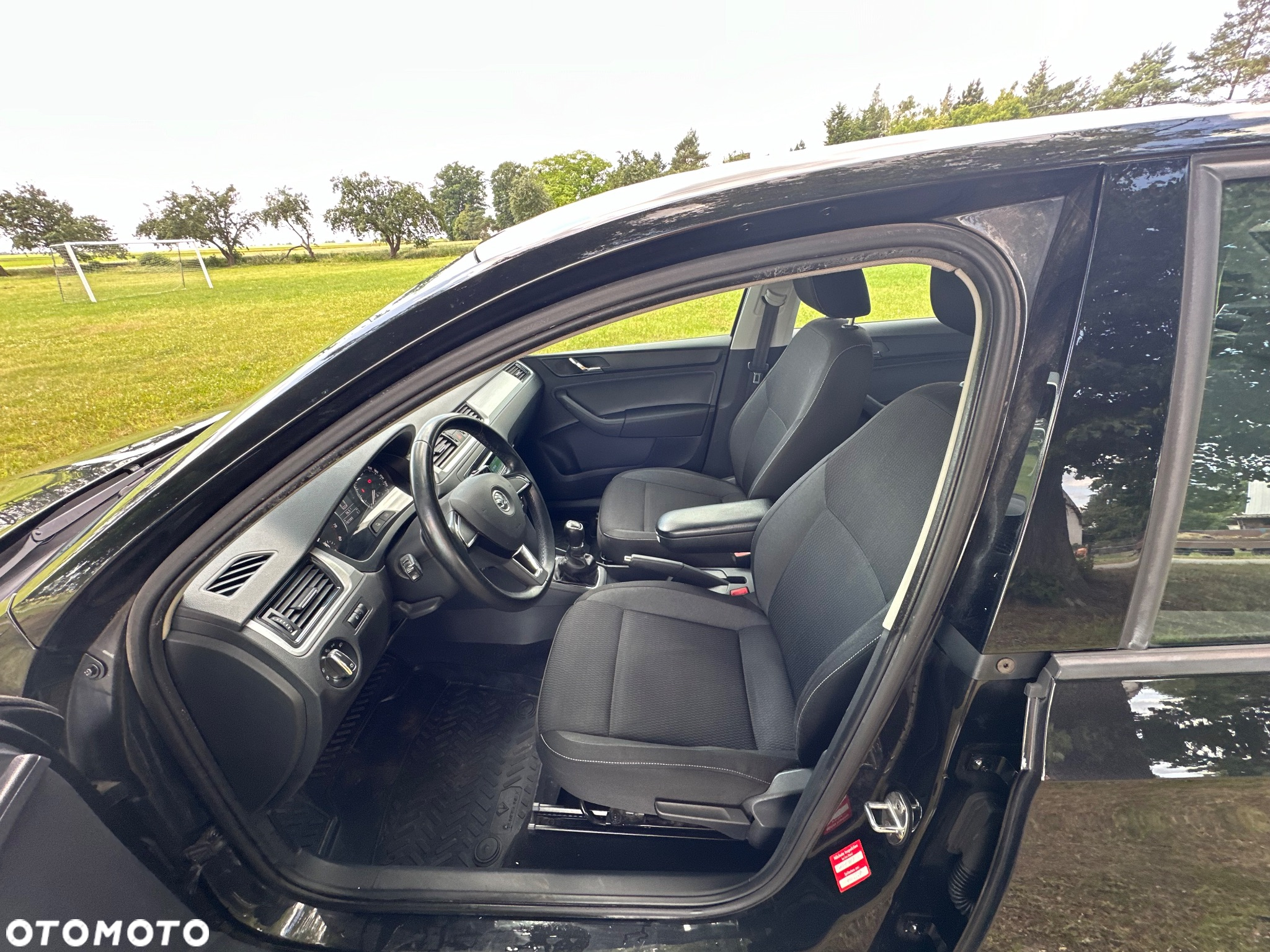 Skoda RAPID 1.2 TSI Elegance - 16