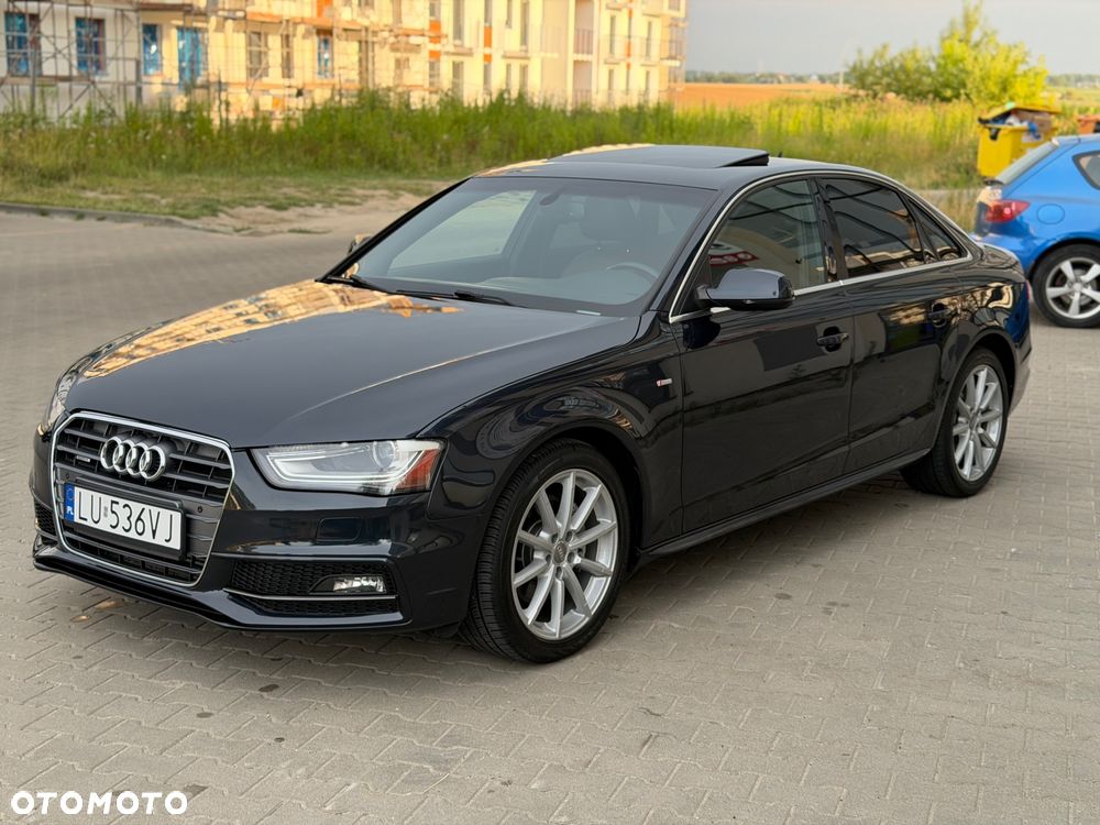 Audi A4 Limousine - 1