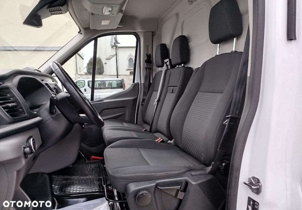 Ford Transit - 10