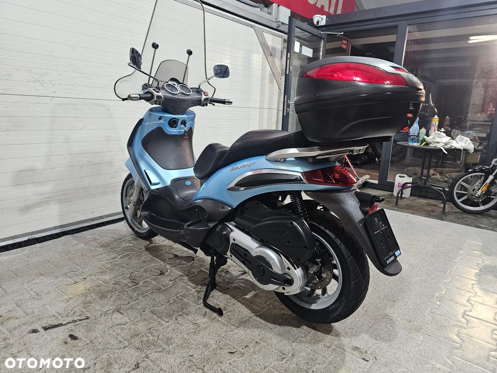 Piaggio Beverly - 22