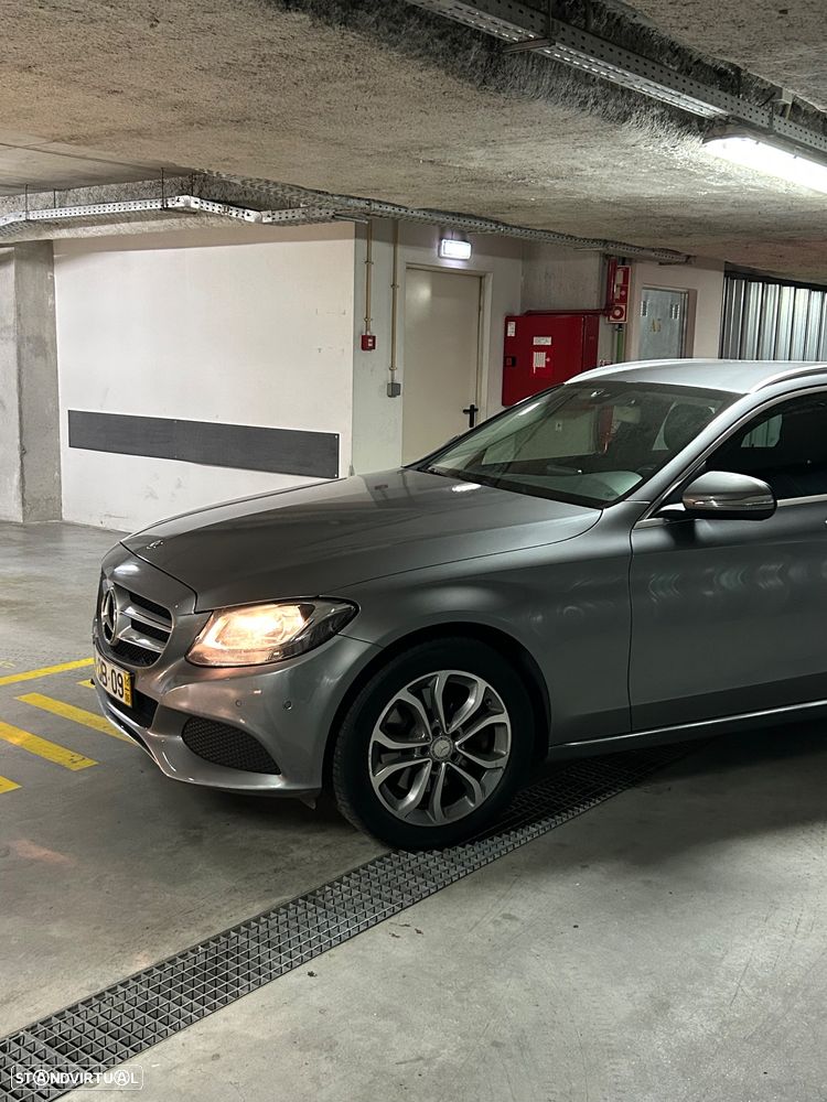Mercedes-Benz C 300 BlueTEC Hybrid - 19