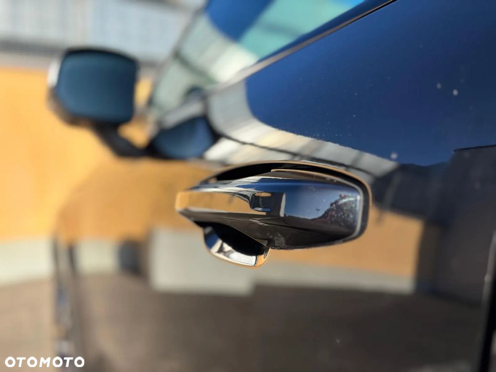 Volvo XC 40 T2 Plus Dark - 7