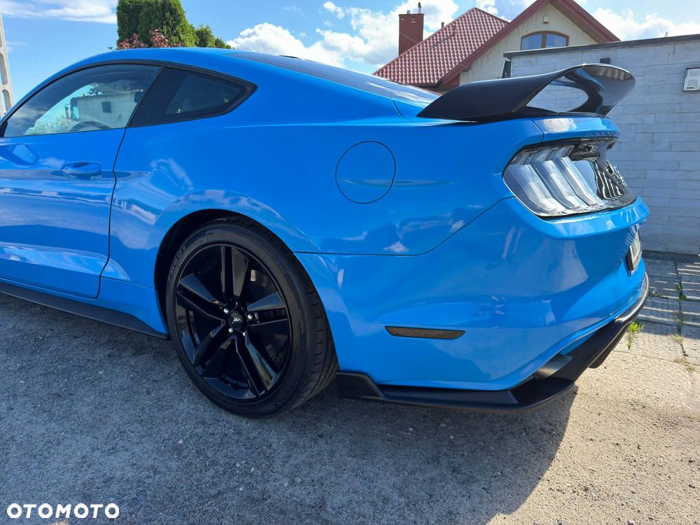 Ford Mustang 3.7 V6 - 10