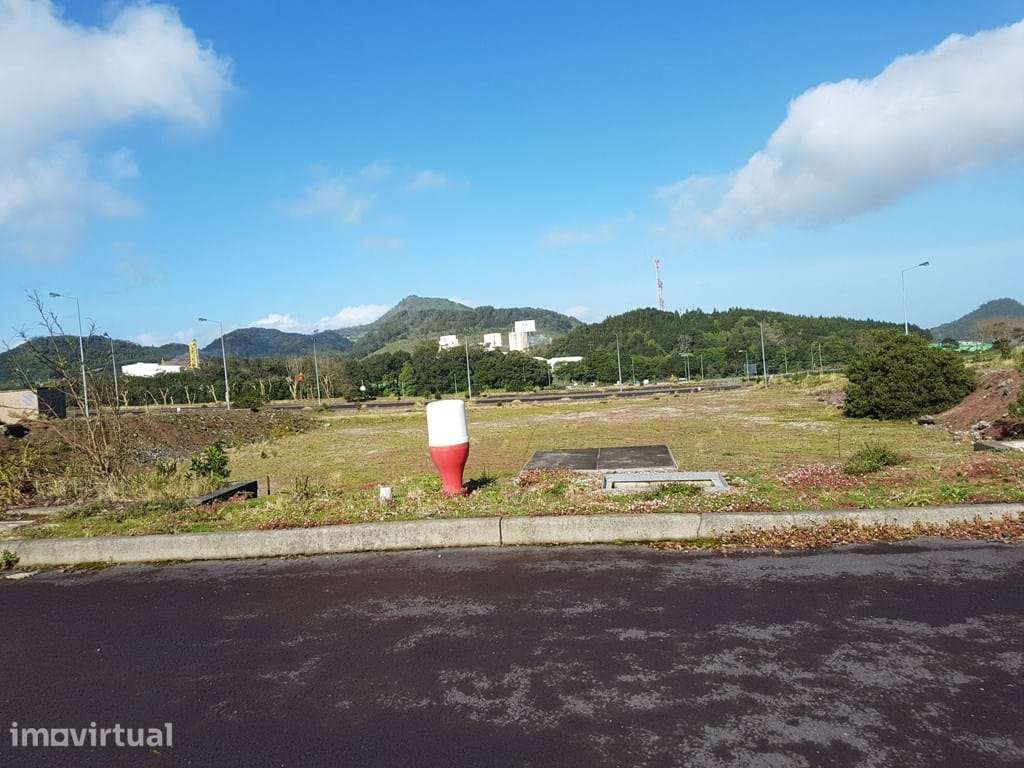 Lote destinado a construção industria / comercial - Grande imagem: 3/3