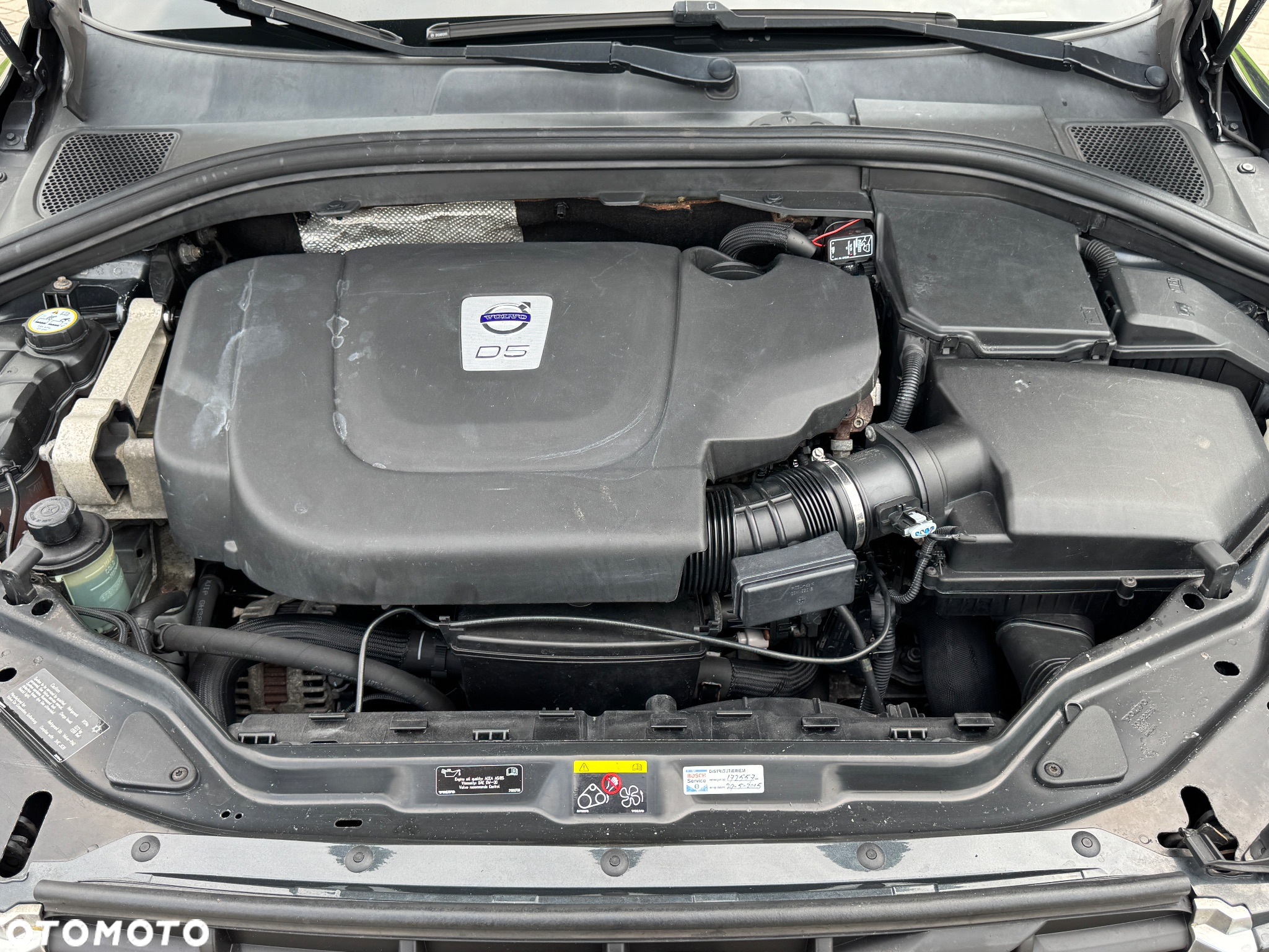 Volvo XC 60 D5 AWD Momentum - 9