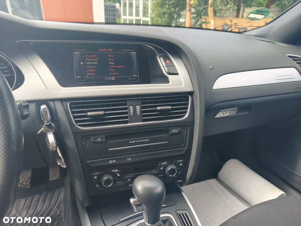 Audi A4 Avant 2.0 TFSI quattro S tronic S line Sportpaket - 19