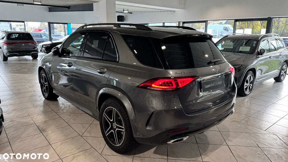 Mercedes-Benz GLE 300 d 4-Matic - 4