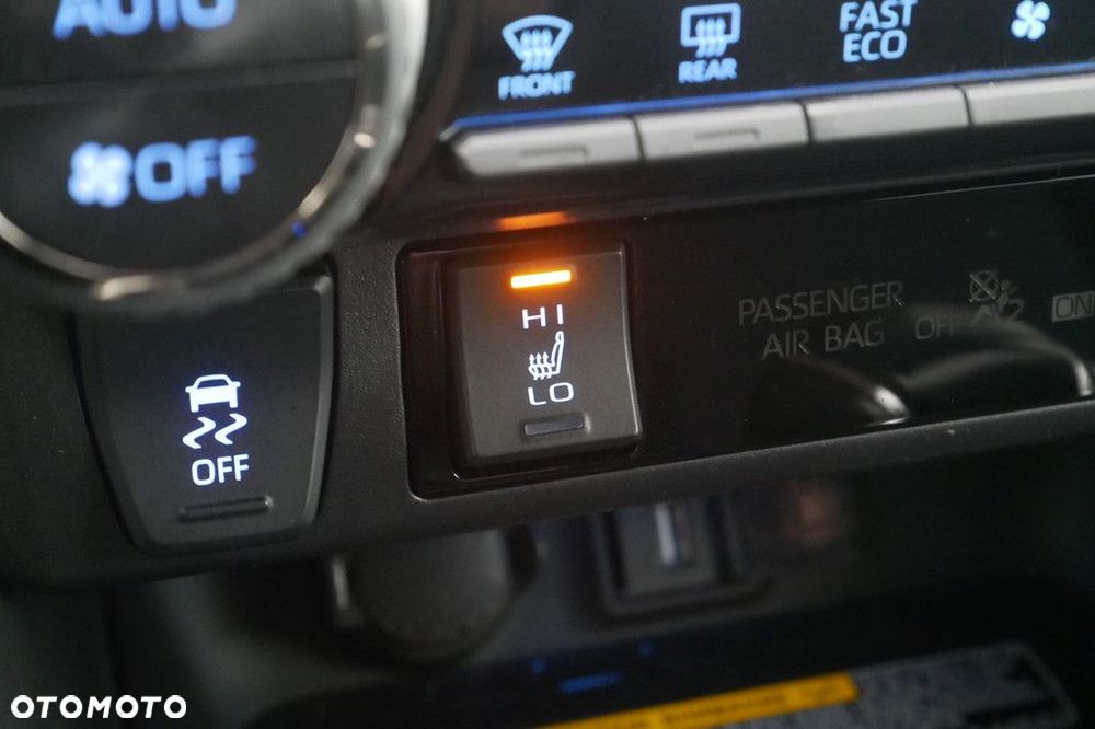 Toyota RAV4 2.5 Hybrid Selection 4x4 - 24