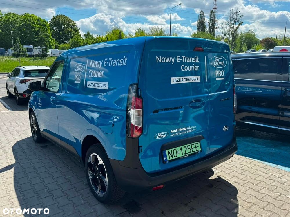 Ford transit-courier Van Limited BEV - 3
