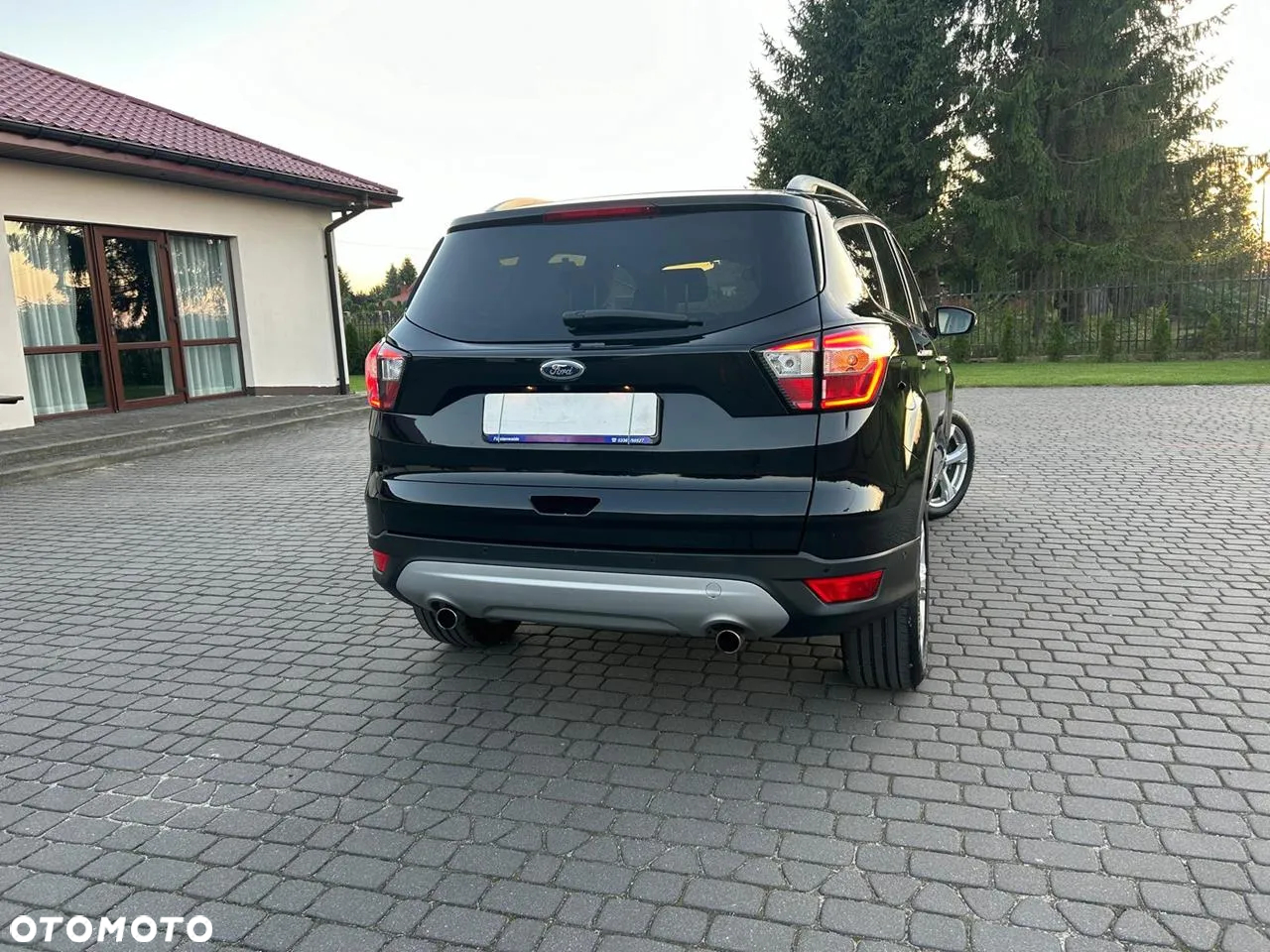 Ford Kuga 1.5 EcoBoost 4WD Titanium Plus - 12