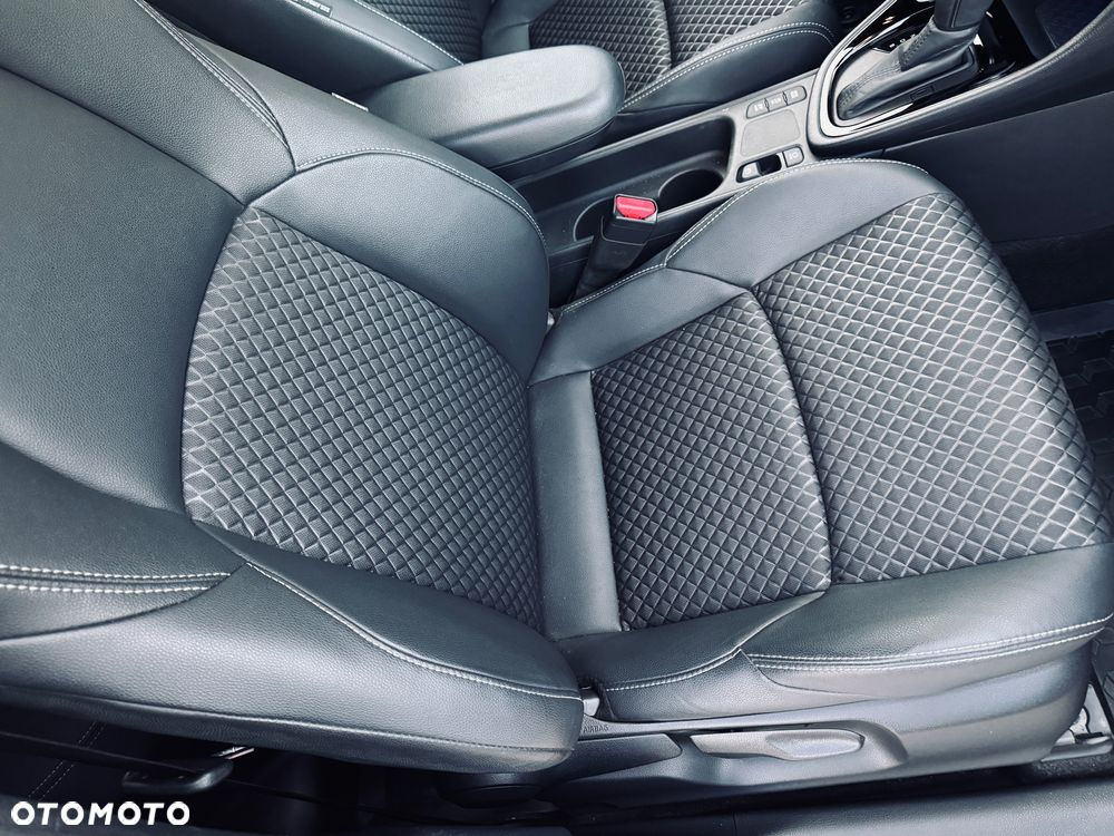 Toyota Yaris Hybrid 1.5 Executive - 11