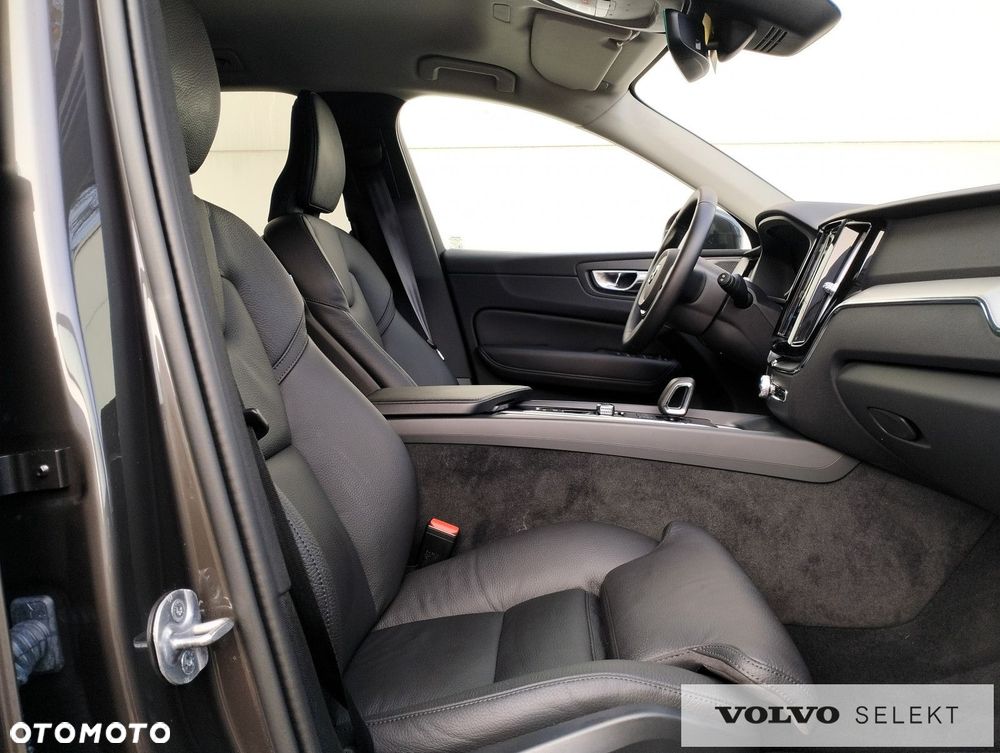 Volvo XC 60 - 16