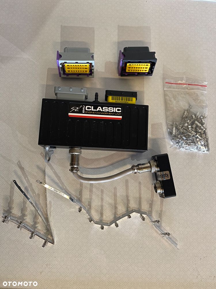 ECUMASTER EMU calssic - 1