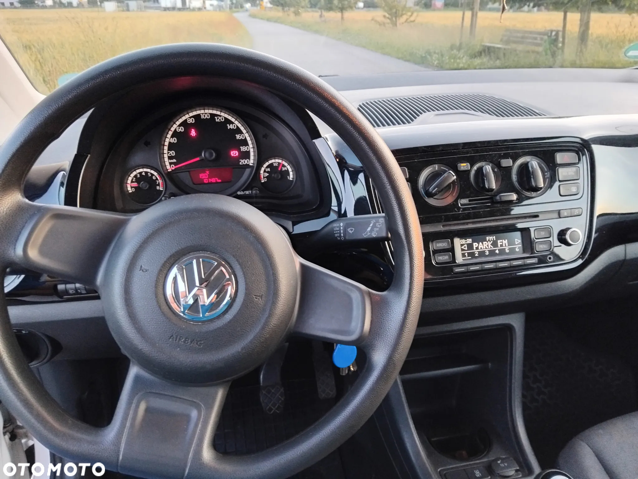 Volkswagen up! 1.0 street - 2