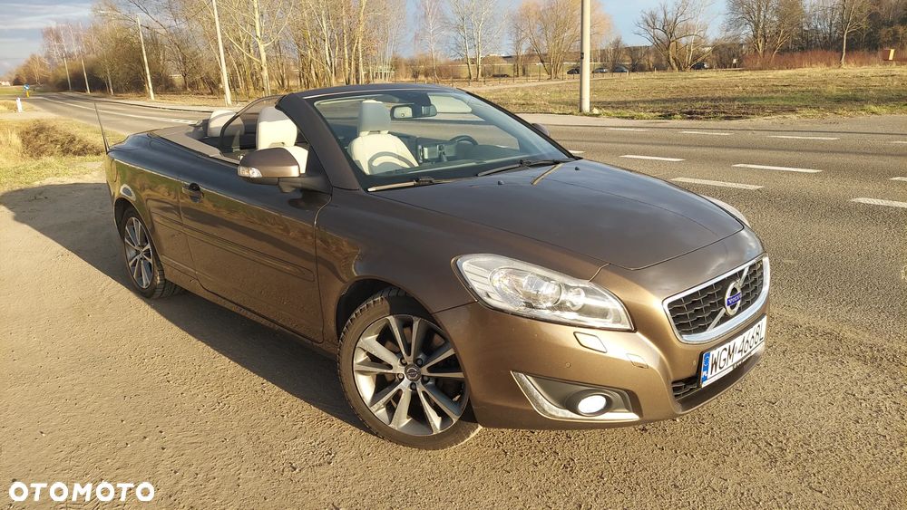Volvo C70 D3 Summum - 12