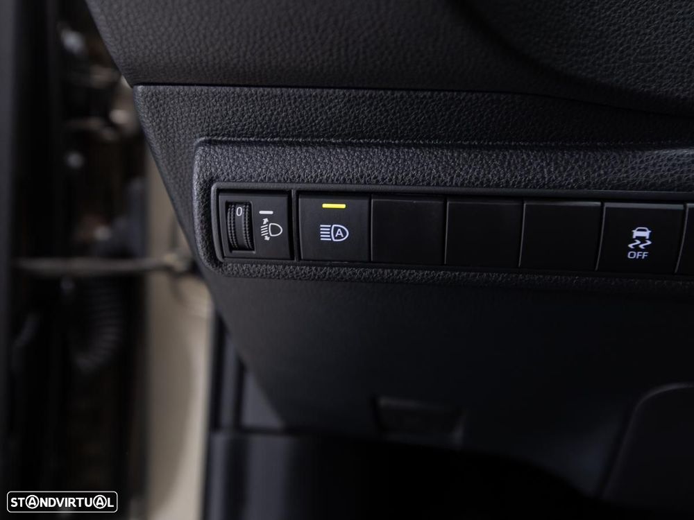 Toyota Corolla Touring Sports 1.8 Hybrid Comfort - 15