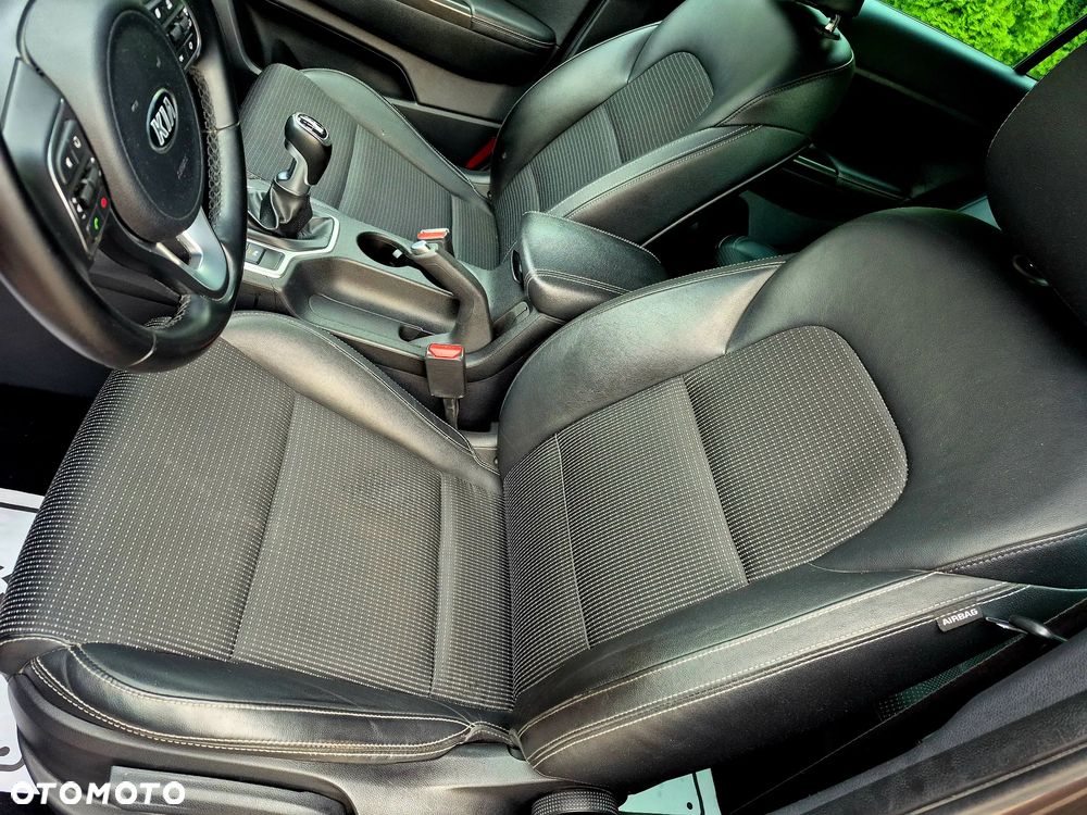 Kia Sportage 1.6 GDI Business Line 2WD - 18