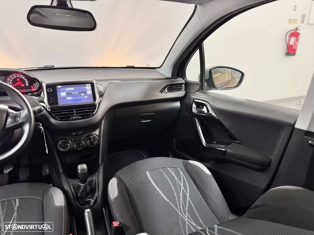 Peugeot 208 1.4 HDi Active - 27