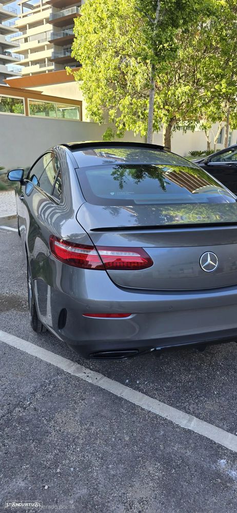 Mercedes-Benz E 220 d 9G-TRONIC AMG Line - 4