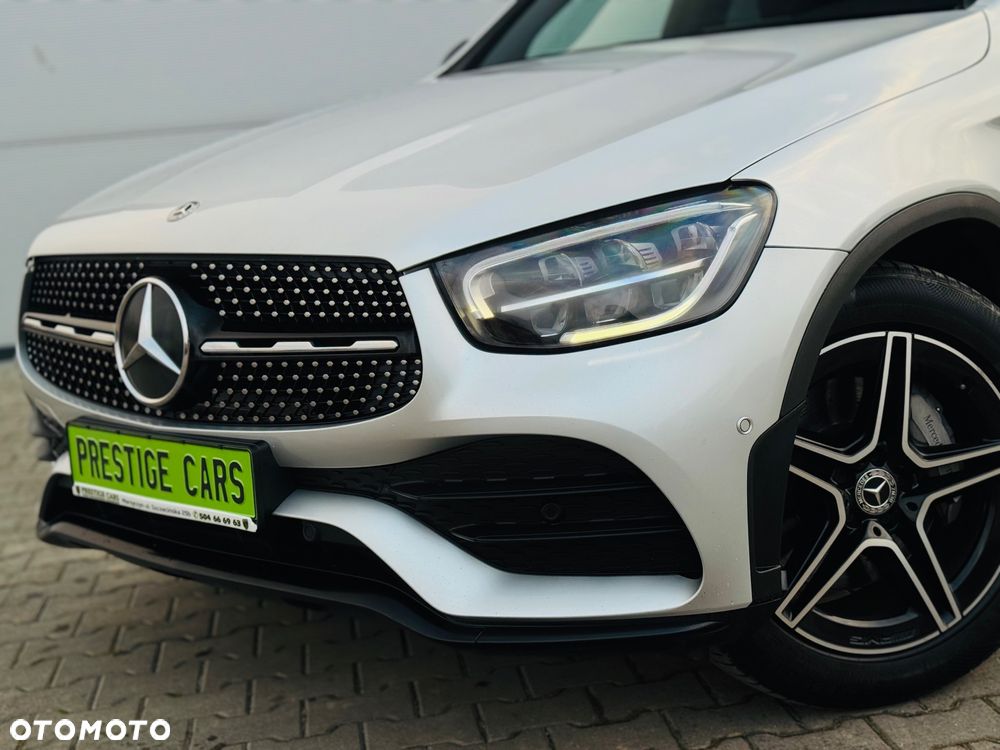 Mercedes-Benz GLC 220 d 4Matic 9G-TRONIC AMG Line Plus - 17