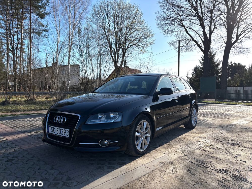 Audi A3 Sportback 2.0 TDI DPF quattro Ambition - 2