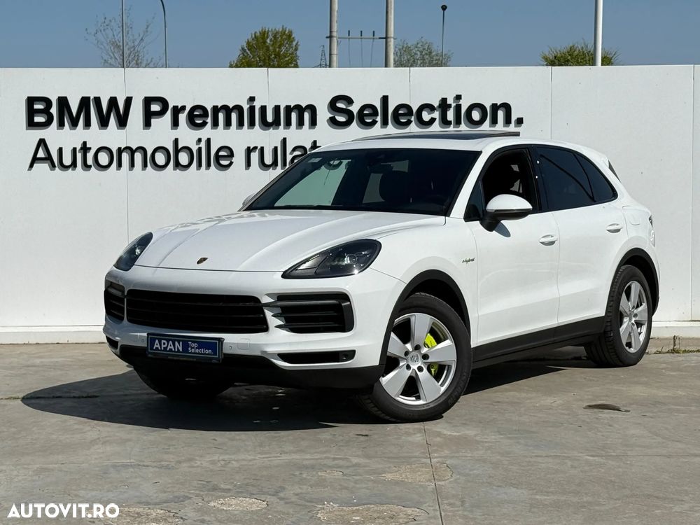 Porsche Cayenne - 1
