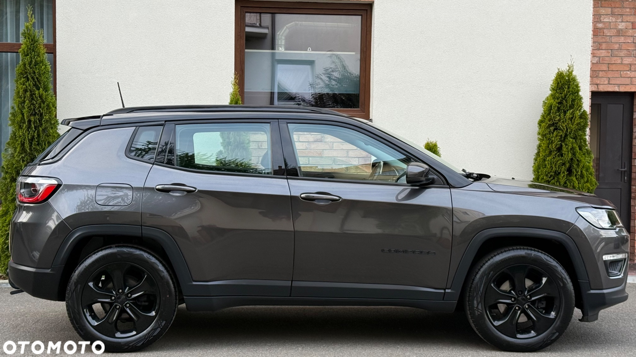 Jeep Compass 1.4 TMair Night Eagle FWD S&S - 25
