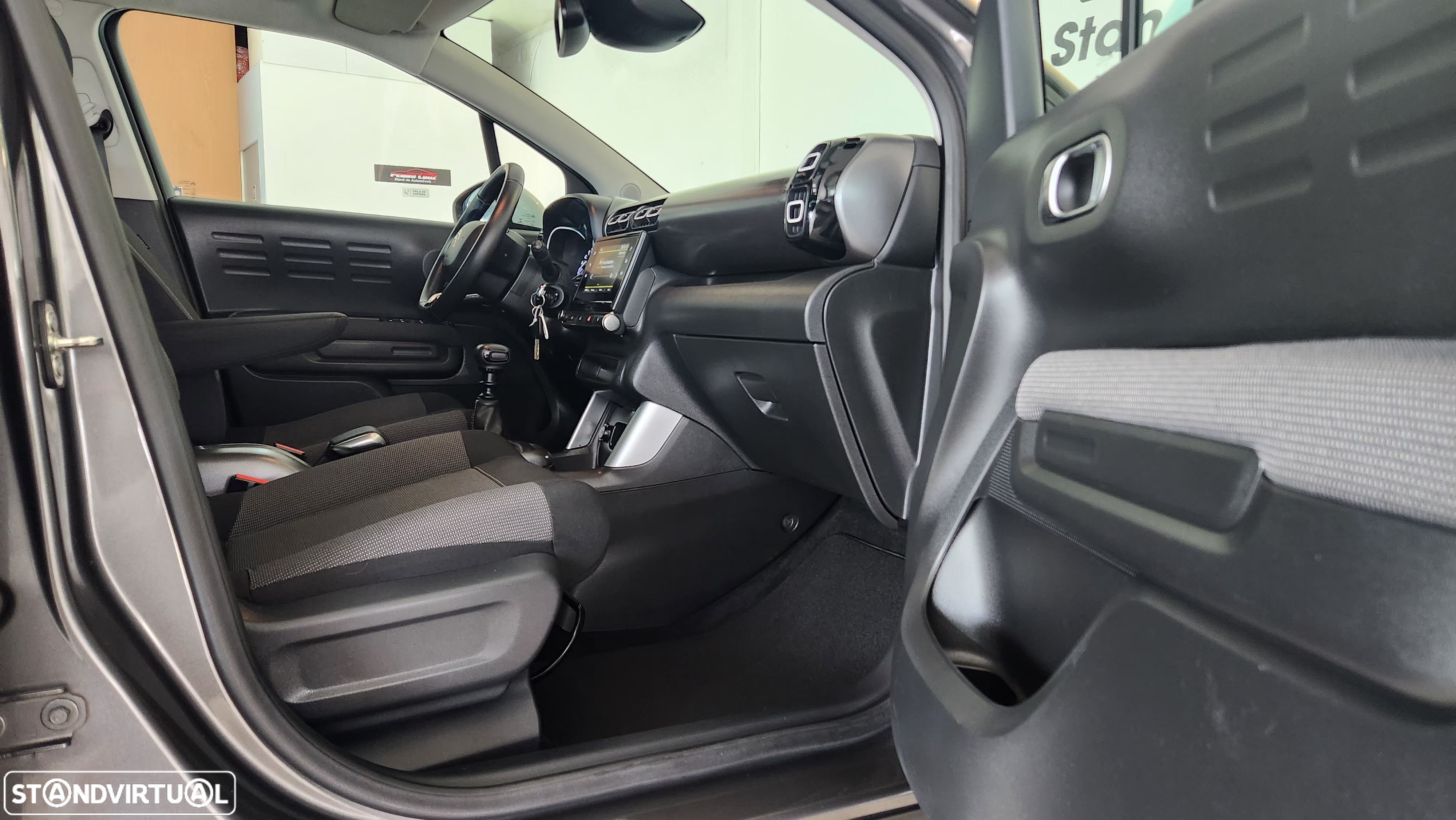 Citroën C3 Aircross 1.5 BlueHDi Shine S&S - 54