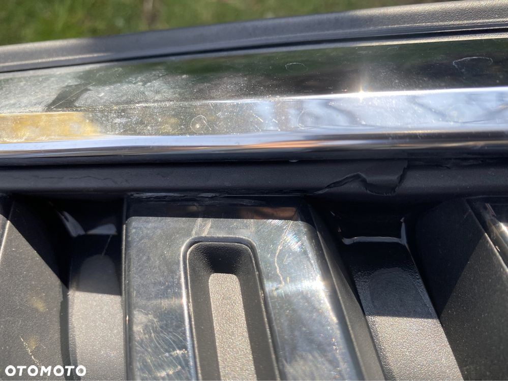 SKODA KAMIQ zderzak przedni przód metal grau - 3
