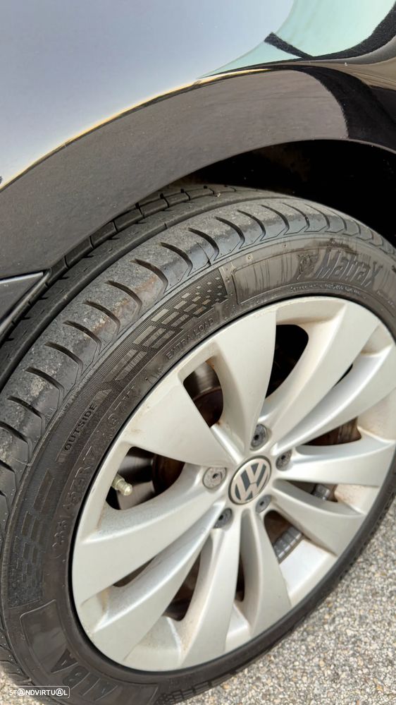 VW Passat CC 2.0 TDi BlueMotion DSG - 13