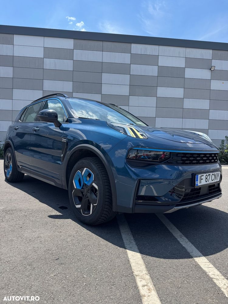 Lynk&Co 01 - 2