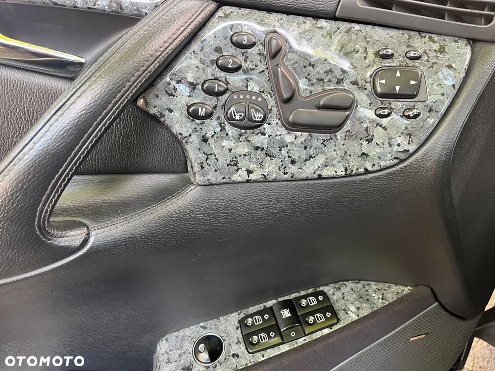 Mercedes-Benz CL 500 - 12