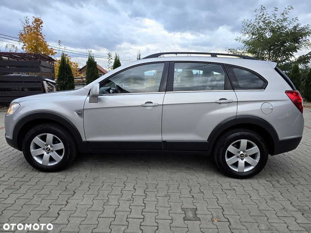 Chevrolet Captiva 2.4 4WD 7 Sitzer LT - 4