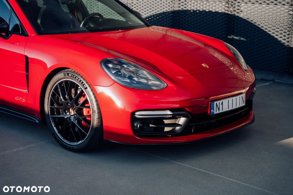 Porsche Panamera GTS GPF - 9