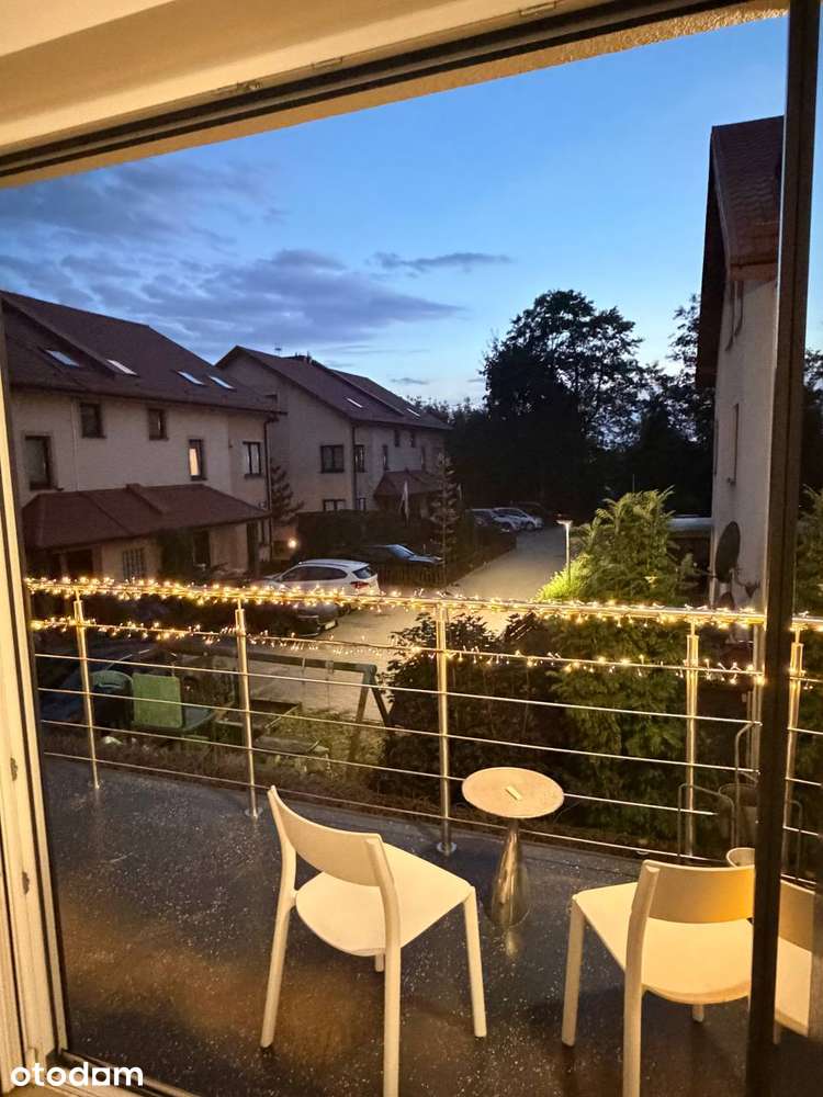 PRZESTRONNE 3 POKOJE | IDEALNE DLA RODZINY Z DZIEĆMI  | BALKON (PL,UA)