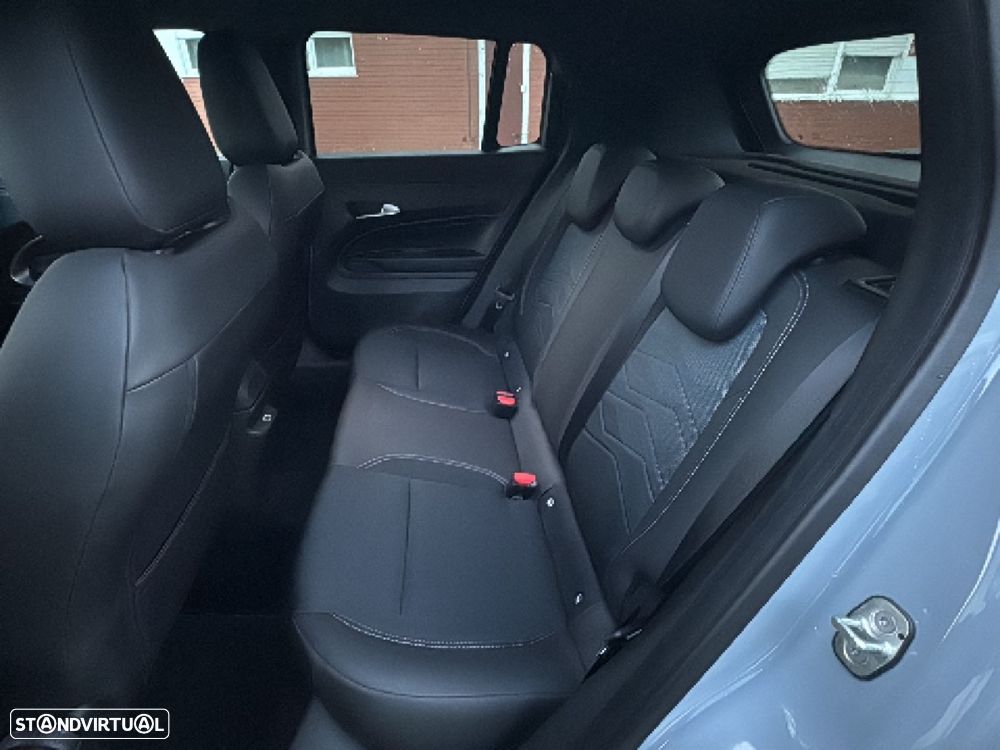 Jeep Avenger 54 kWh Summit - 10