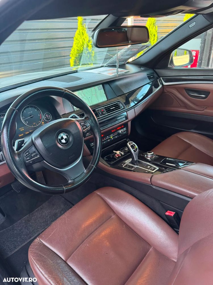 BMW Seria 5 525d Sport-Aut. - 4