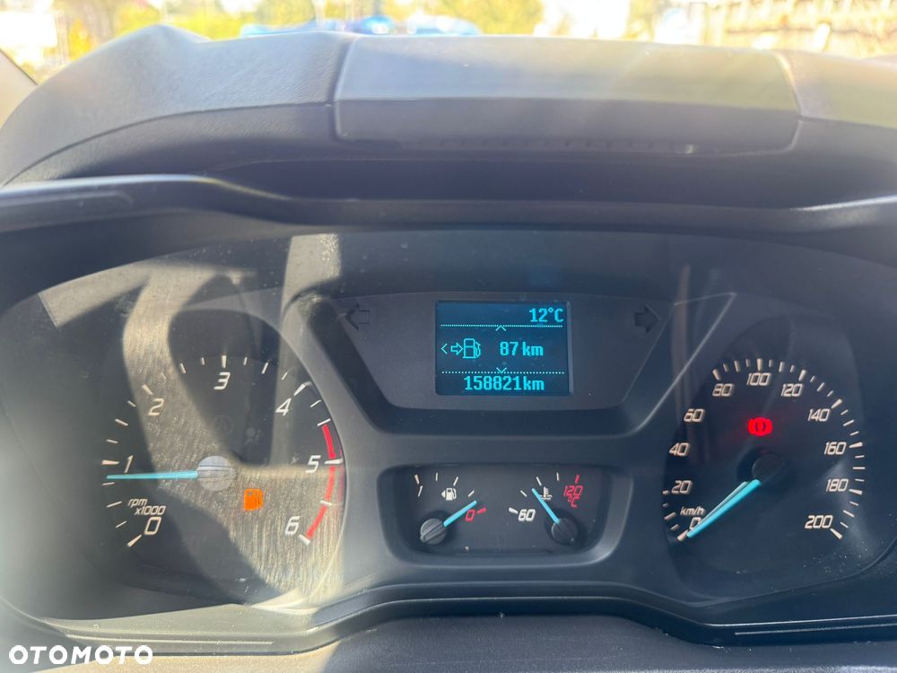 Ford TRANSIT CUSTOM - 19