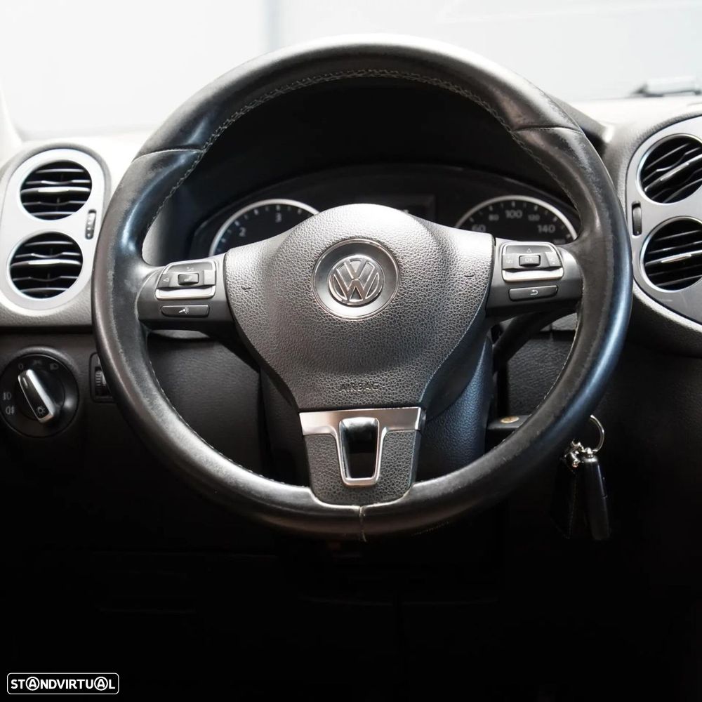 VW Tiguan 2.0 TDi Trend BlueMotion - 14