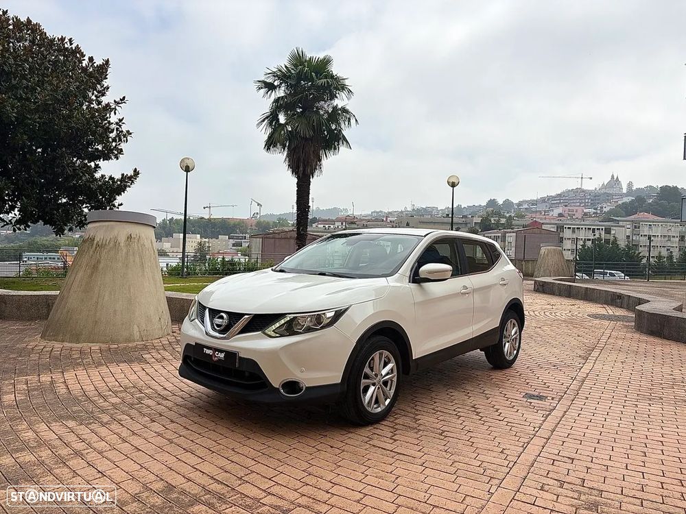 Nissan Qashqai 1.5 dCi DPF acenta - 6