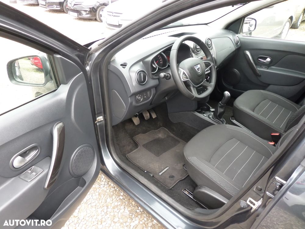Dacia Sandero - 11