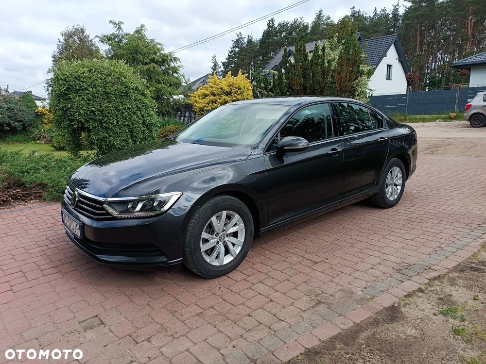 Volkswagen Passat 1.4 TSI BMT Trendline - 15
